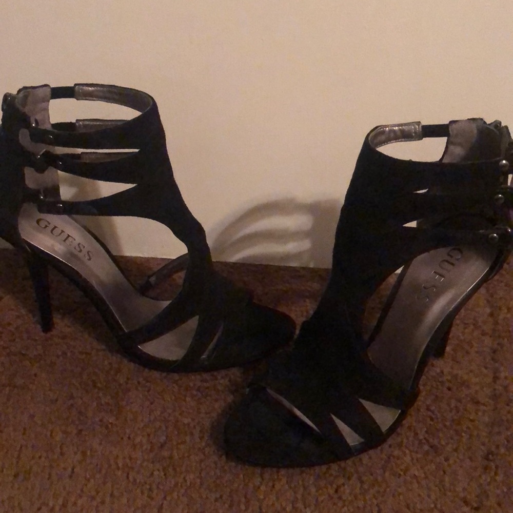 Black Guess heels